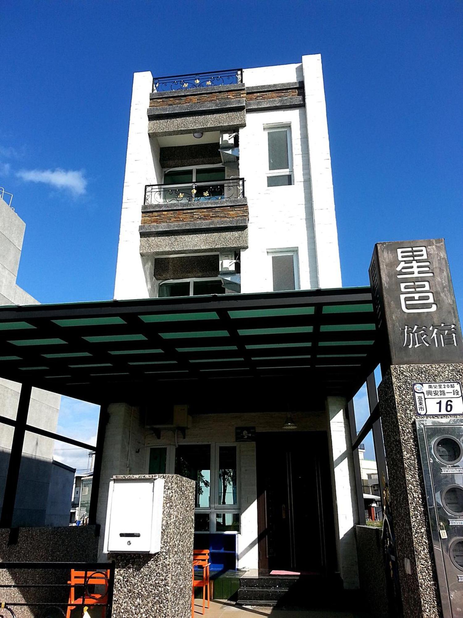 I Star Bed And Breakfast Taitung Екстер'єр фото